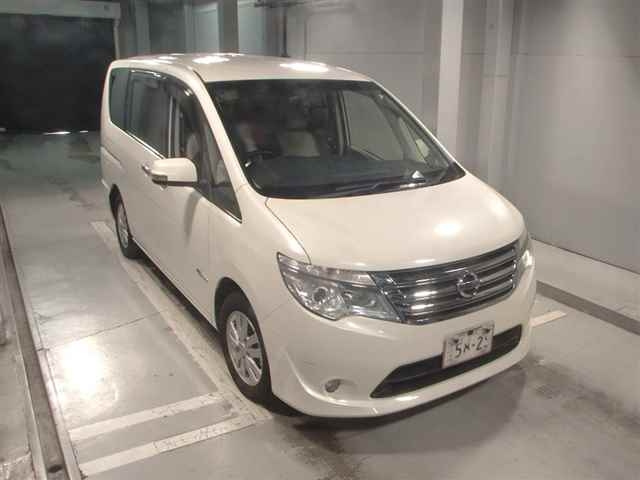 NISSAN SERENA 2014