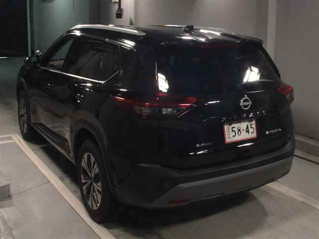 NISSAN X-TRAIL 2023