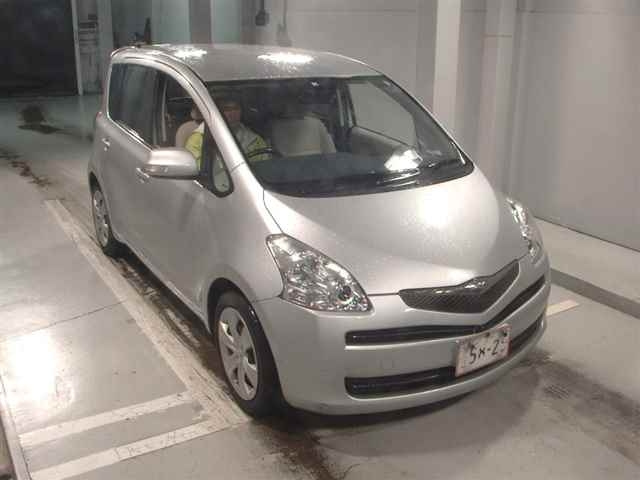 TOYOTA RACTIS 2009