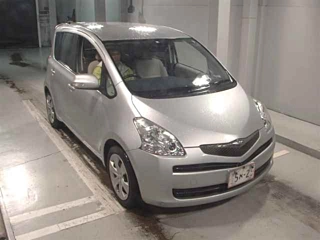 TOYOTA RACTIS 2009