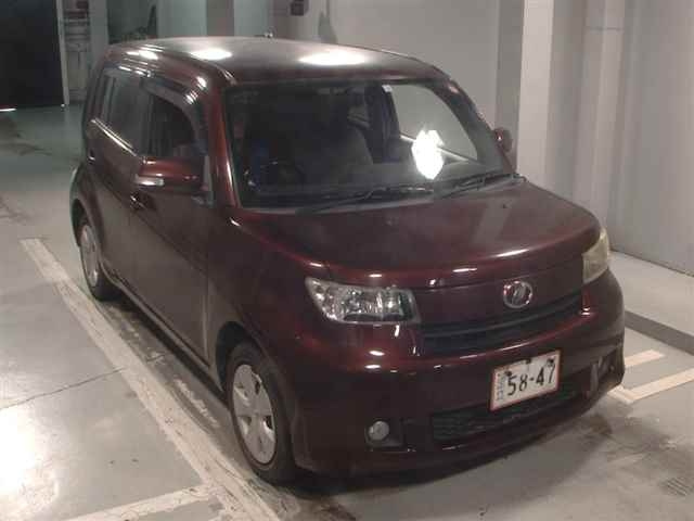 TOYOTA BB 2009