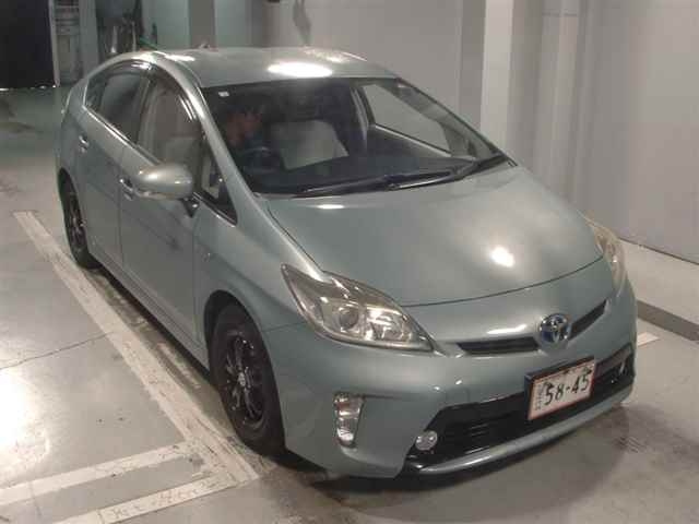 TOYOTA PRIUS 2012