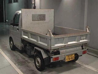 SUZUKI CARRY TRUCK 2010
