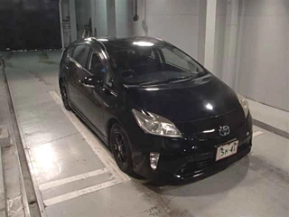 TOYOTA PRIUS 2013