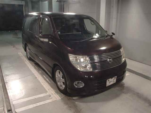 NISSAN ELGRAND 2009