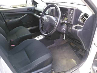 TOYOTA SUCCEED 2016