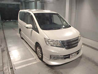NISSAN SERENA 2013