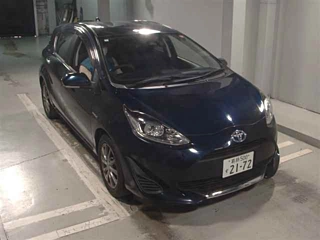 TOYOTA AQUA 2020
