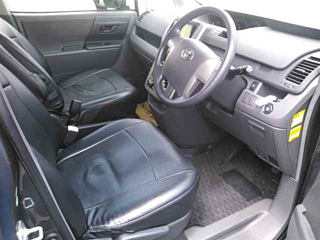 TOYOTA NOAH 2008