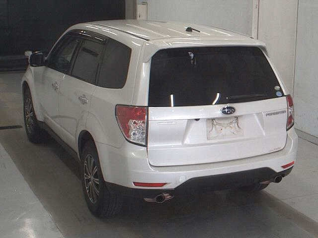 SUBARU FORESTER 2012
