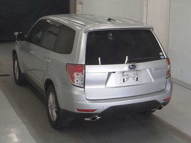 SUBARU FORESTER 2010