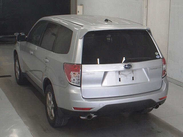 SUBARU FORESTER 2011