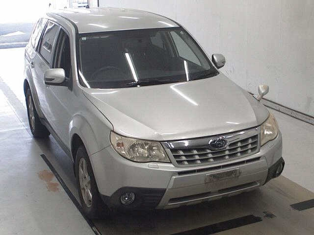 SUBARU FORESTER 2011