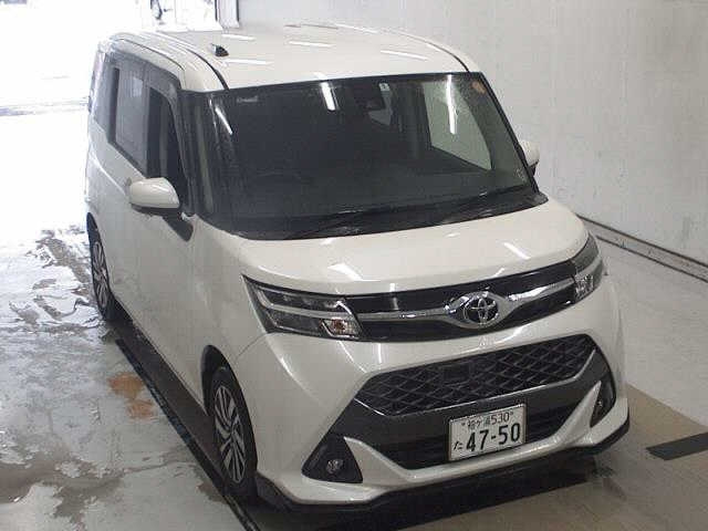 TOYOTA TANK 2018