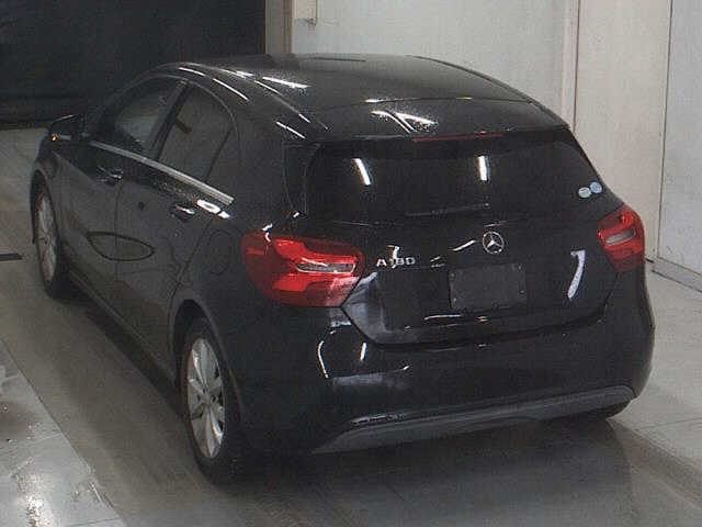 MERCEDES BENZ A CLASS 2016