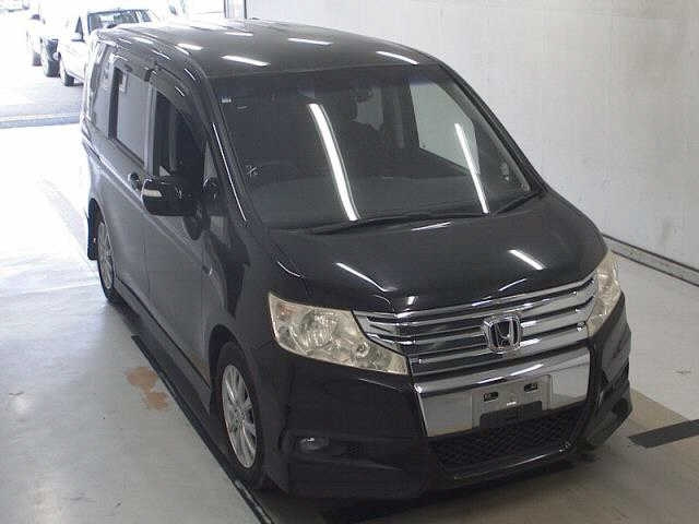 HONDA STEP WAGON 2009