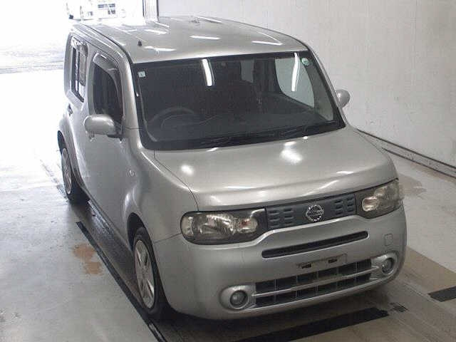 NISSAN CUBE 2011