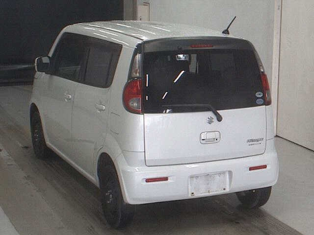 SUZUKI MRWAGON 2011