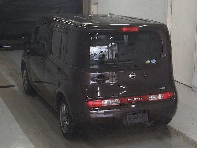 NISSAN CUBE 2010