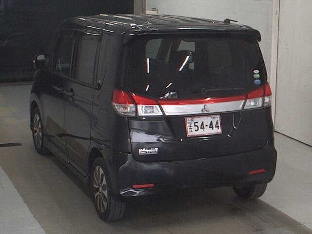 MITSUBISHI DELICA D2 2014