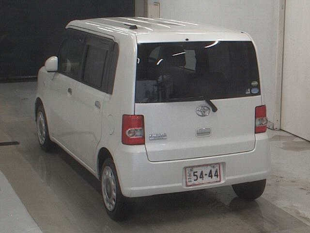 TOYOTA PIXIS SPACE 2017