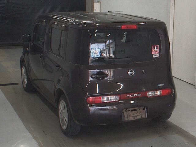 NISSAN CUBE 2010