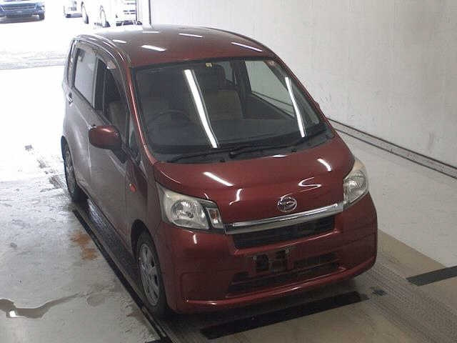 DAIHATSU MOVE 2014