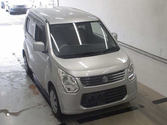 SUZUKI WAGON R 2013