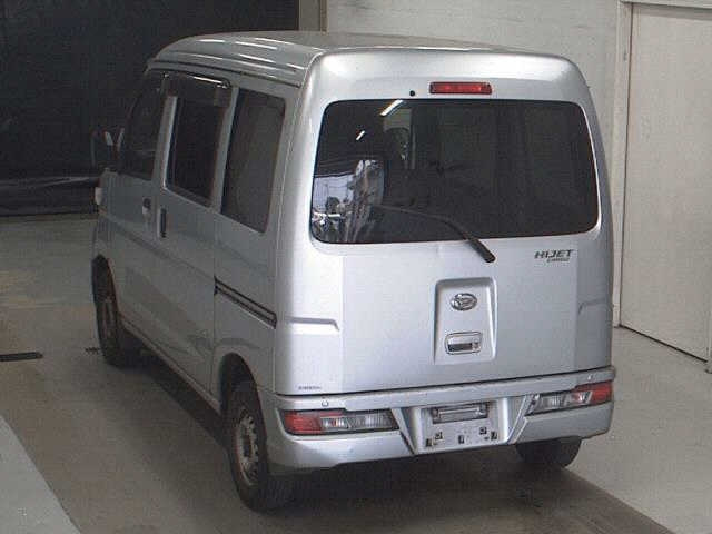 DAIHATSU HIJET VAN 2018