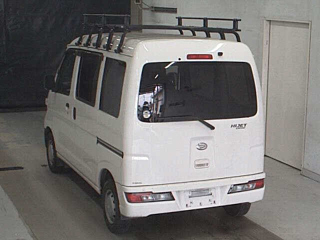 DAIHATSU HIJET VAN 2019