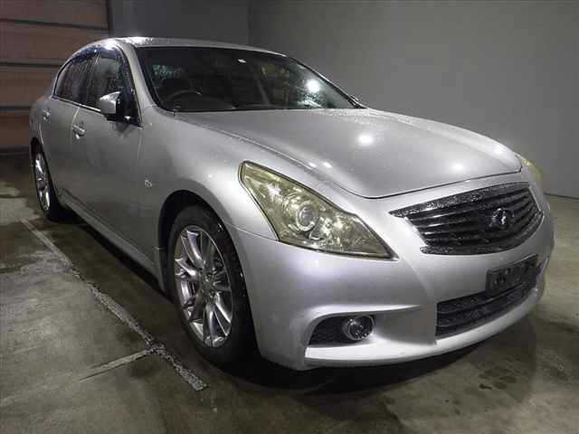 NISSAN SKYLINE 2010