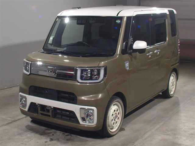 DAIHATSU WAKE 2018
