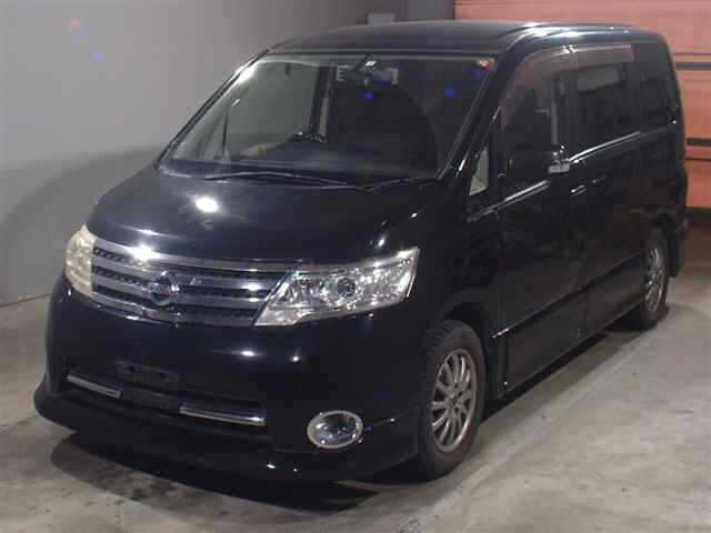 NISSAN SERENA 2010