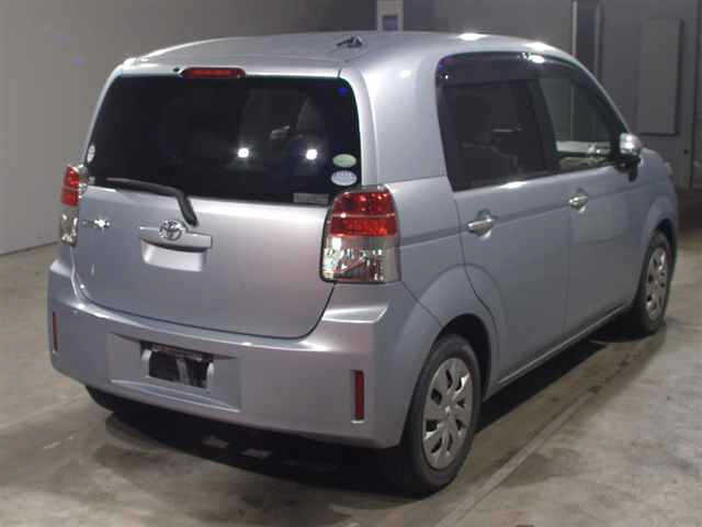 TOYOTA SPADE 2014