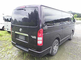 TOYOTA HIACE VAN 2013