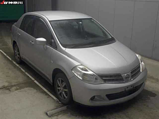 NISSAN TIIDA LATIO 2012