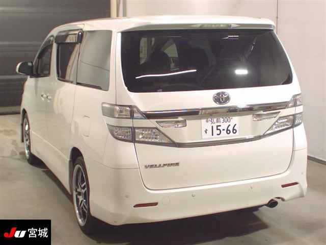 TOYOTA VELLFIRE 2012