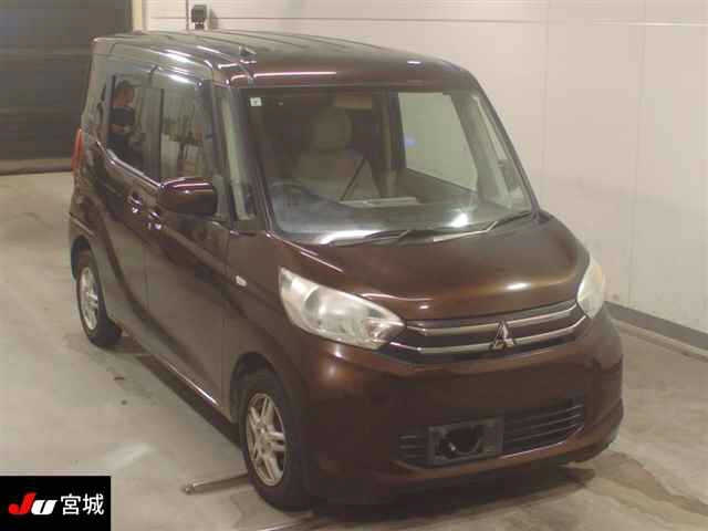 MITSUBISHI EK SPACE 2015