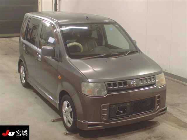 NISSAN OTTI 2009