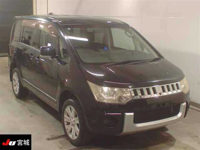 MITSUBISHI DELICA D5 2008