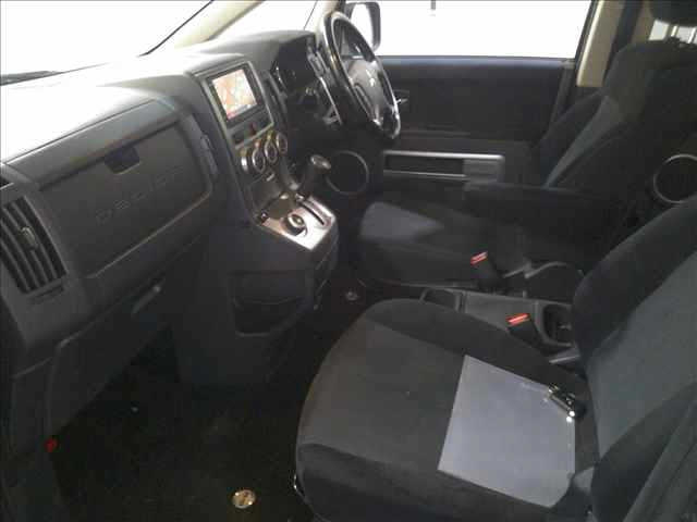 MITSUBISHI DELICA D5 2008