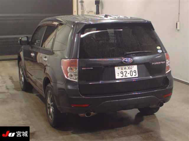 SUBARU FORESTER 2011