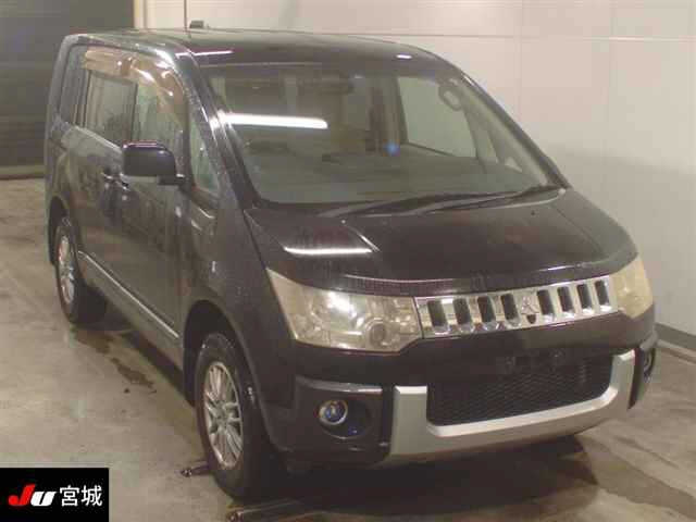 MITSUBISHI DELICA D5 2008