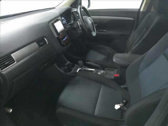 MITSUBISHI OUTLANDER 2012