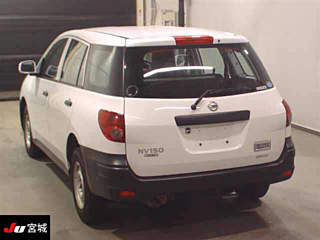 NISSAN AD 2020