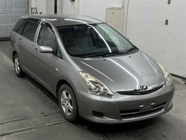 TOYOTA WISH 2008