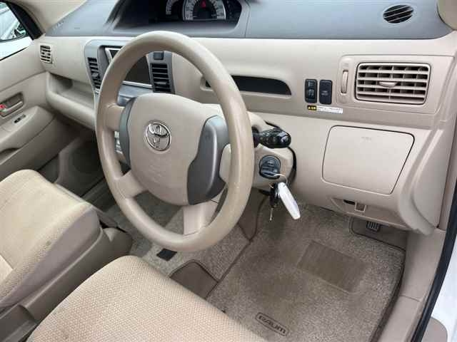 TOYOTA RAUM 2008