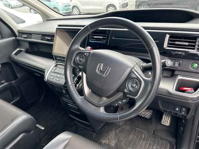 HONDA STEP WAGON 2019
