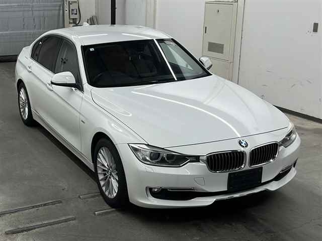 BMW 3 SERIES 2014