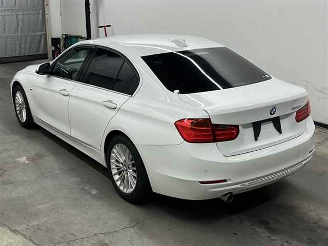 BMW 3 SERIES 2014